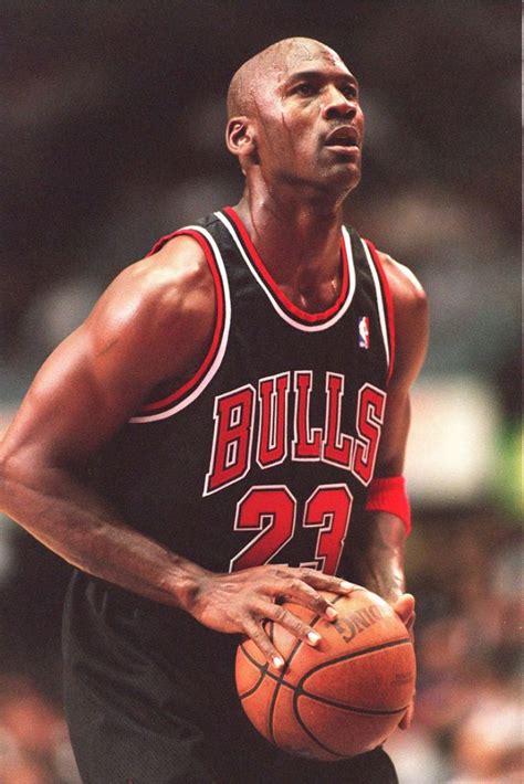 Michael Jordans Biography Wall Of Celebrities