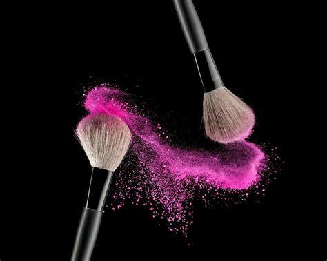 Pin By Panda On The Right Time Pink Makeup Brush Makeup Illustration