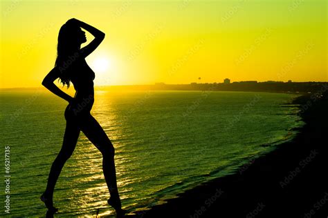 Sunset Sexy Nude Woman Silhouette Stock Photo Adobe Stock