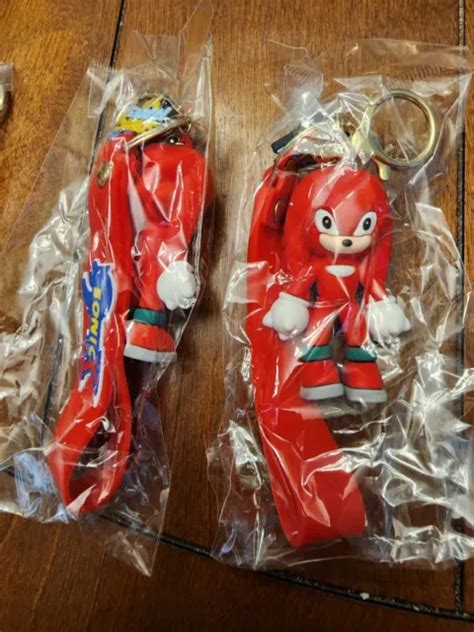 SONIC THE HEDGEHOG Knuckles Sonic X Sonic Heroes Keychain Sega New Red
