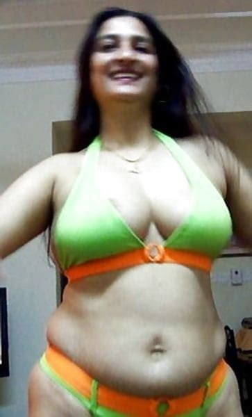 Indian Mature Aunty Sexy Boobs Naked Figure Looking Hot My Xxx Hot Girl