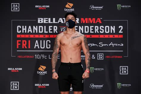 Photos Bellator 243 Official Weigh Ins And Faceoffs Mma Junkie