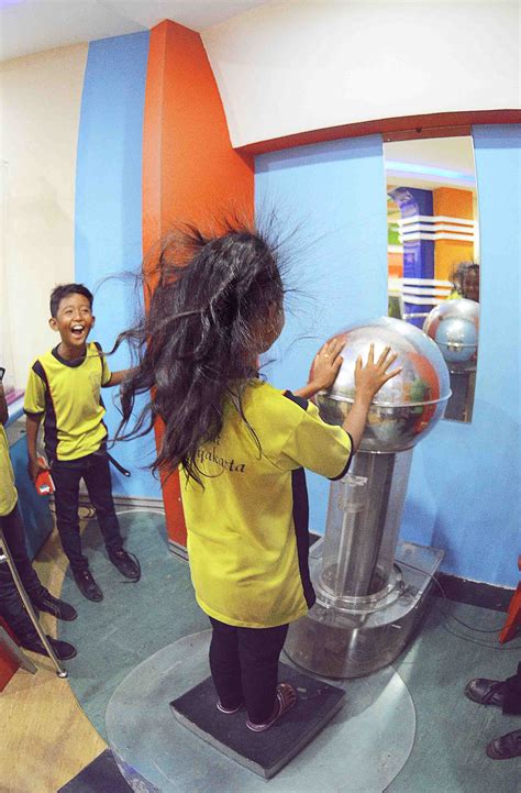 Dec 09, 2020 · harga tiket wahana surya bengkulu harga tiket masuk ke waterboom di bengkulu ini tidak terbatas. Taman Pintar Yogyakarta - Info Wahana, Fasilitas, Dan ...
