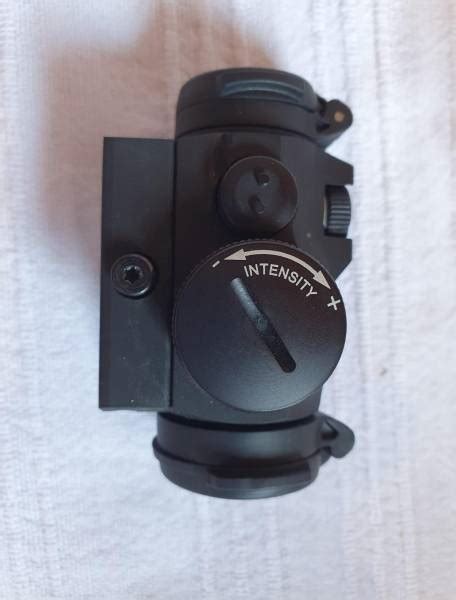 Aimpoint This Military Grade Aimpoint T 2 Red Dot Sight Is Compatible