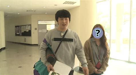 짠내 나는 생활에 반전 가격의 집, 기안84 '전세 약 5억 4천' ' 나 혼자 산다 ' 프로그램을 통해 꾸밈없는 일상 생활의 모습을 과감하게 보여주어 늘 화제가 되는 인물이 있습니다. 기안84, '복학왕' 속 봉지은 실제 모델 공개…누구?