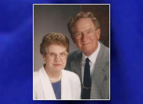 After 65 Years Of Marriage Ohio Couple Dies On Same Day Cbs News