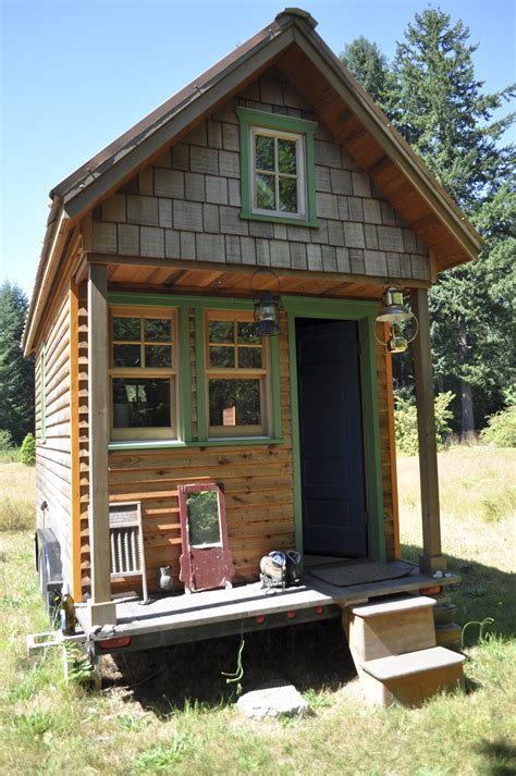 File:Tiny house, Portland.jpg - Wikimedia Commons