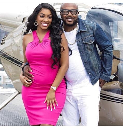 Three months after their split, porsha gave birth to their daughter, pilar jhena. Porsha Williams's Net Worth: Engaged to Dennis McKinley ...