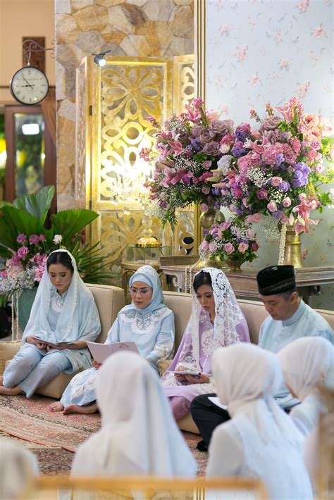 Check spelling or type a new query. Mahar Nikah Orang Padang