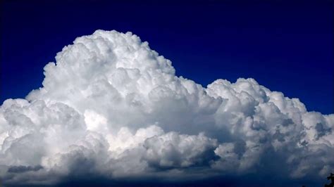 Cumulonimbus Forming Timelapsehuge Clouds Youtube
