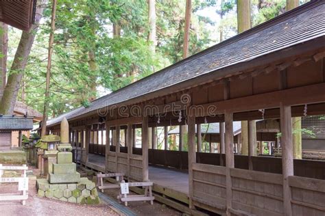 Suwa Taisha Suwa Grand Shrine Kamisha Honmiya In Suwa Nagano