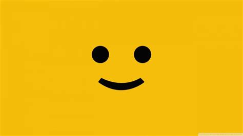 Free Download Standard Cute Yellow Smiley Pictures  Too Many