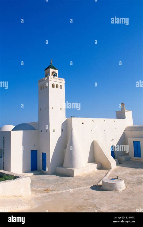Mosque In Midoun Djerba Island Tunisia Stock Photo Alamy