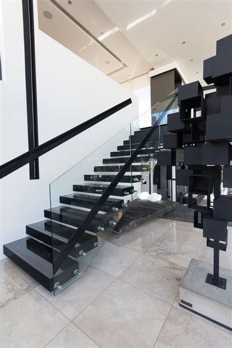 Get contact details & address of companies manufacturing and supplying granite granite staircase design ideas/ green & white marble stairca. House BER | Modern stairs, Home stairs design, Luxury ...
