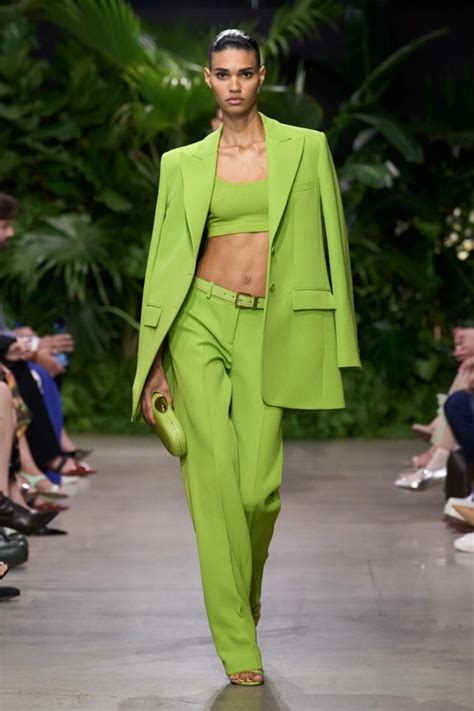Moda Estos son los colores Pantone que dominarán la moda del 2023 El