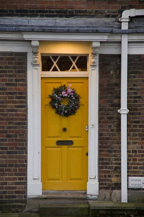 Red Door Yellow Door 1000 Images About Yellow House Turquoise Door