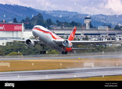 Medellin Colombia January 26 2019 21 Air Boeing 767 200bdsf
