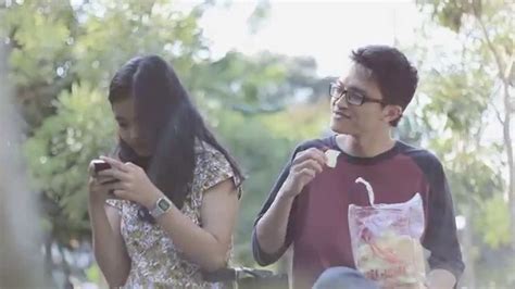 Keripik singkong manis 500 gram keripik singkong asin 500 gram keripik singkong manis 200 gram keripik singkong asin 180 gram bagi siapa saja yang masih belum tahu alamat pabrik kripik singkong dan pisang cap lumba lumba kami kasih tau alamatnya. Keripik Lumba Lumba Turen Malang - YouTube