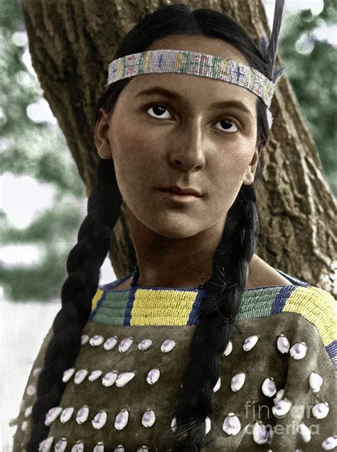 Sioux Woman C1907 Photograph By Granger Fine Art America