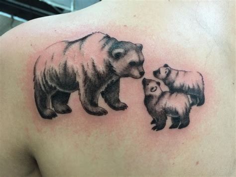 Momma Bear Tattoo Tattoo Mama Tattoo For Son Tattoos For Daughters