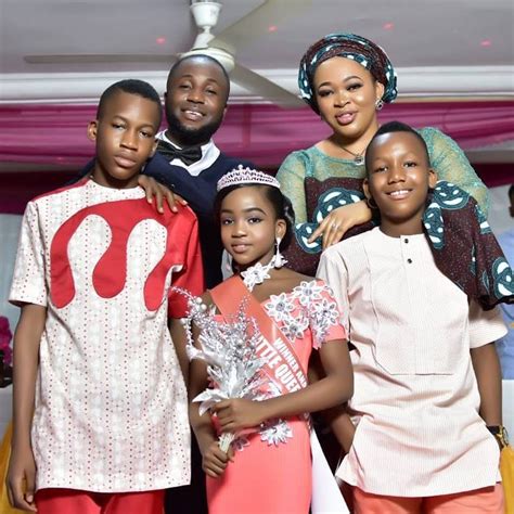 So me say jowo, jowo look into my eyes, oh baby, jowo Happy christmas from my family to yours…love and happiness ...