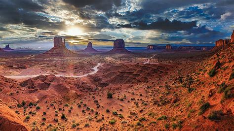 Monument Valley Navajo On The Border Of Utah And Arizona Usa Arizona