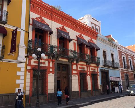 Historic Center Of Puebla Mexico Puebla Architecture Travel