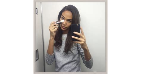 The Airplane Bathroom Mirror Selfie Joan Smalls S Selfies Popsugar Latina Photo 12