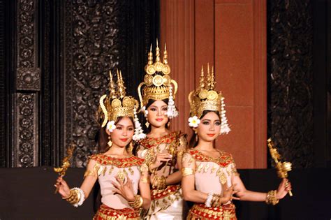 AsiaTrips Travel Apsara The Traditional Cambodian Dance