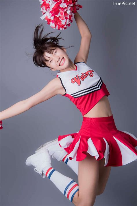 Japanese Gravure Idol Yuka Ogura Perfect Body On Digital Photobook