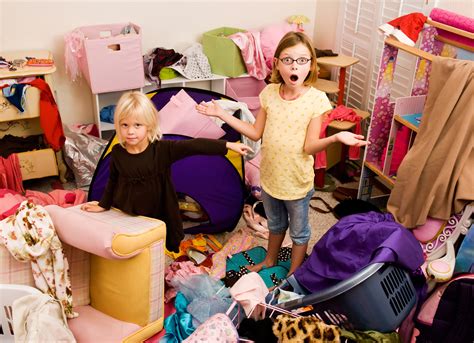 8 Surefire Ways Curb Your Kids Clutter Daily Household