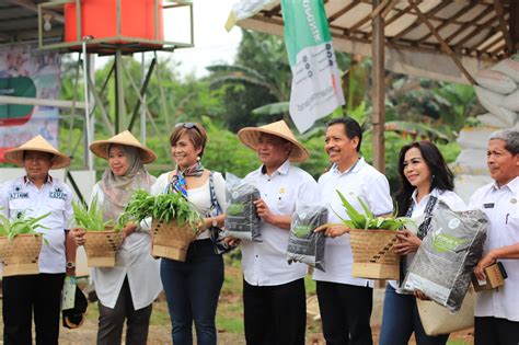 Dukung Petani Lokal Sinar Mas Land Bangun Balai Pangan Terpadu Sinar