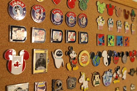 The Beginners Guide To Disney Pin Trading Disney Trading Pins Disney