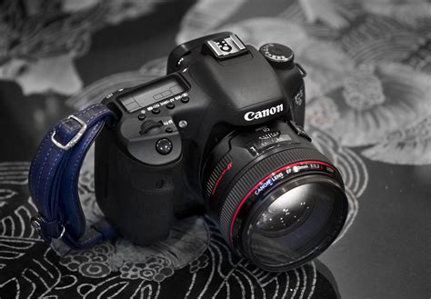 Black Canon Dslr Camera Canon Canon 7d Hd Wallpaper Wallpaper Flare