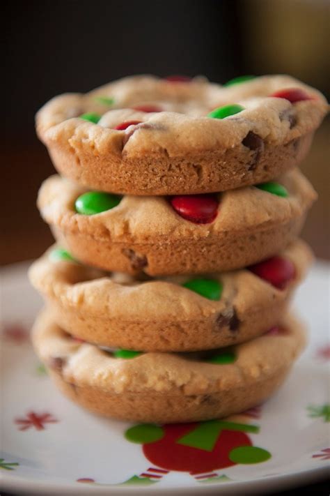 And you can customize them! 17 Delicious Christmas Cookie Samples