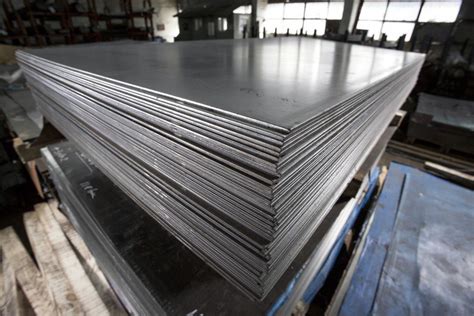 The Advantages Of Galvanized Sheet Steel Crown Round Table