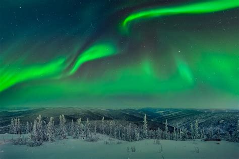 5 Stunning Images Of The Northern Lights In Alaska