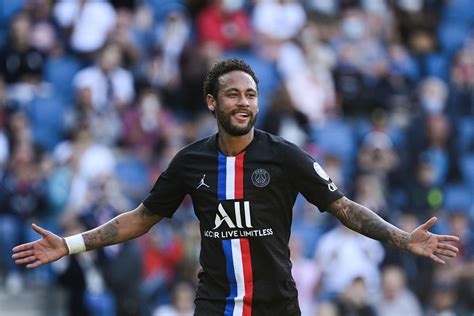 H2h stats, prediction, live score, live odds & result in one place. Neymar Arrives at the Parc des Princes With a Shocking New ...