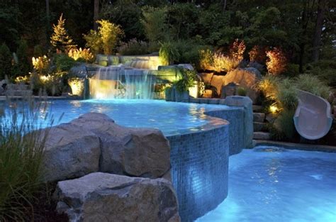 Check spelling or type a new query. 160 tolle Bilder von Luxus Pool im Garten - Archzine.net
