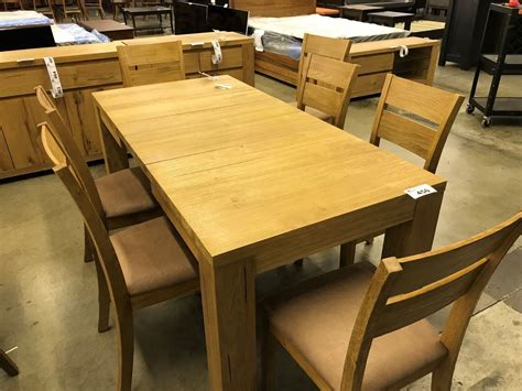 Medium Oak Solid Wood Dining Room Table With Leaf Approx 6 X 25