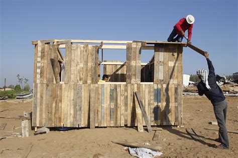 Palestinians In Gaza Build Makeshift Homes While Shortage Of Building