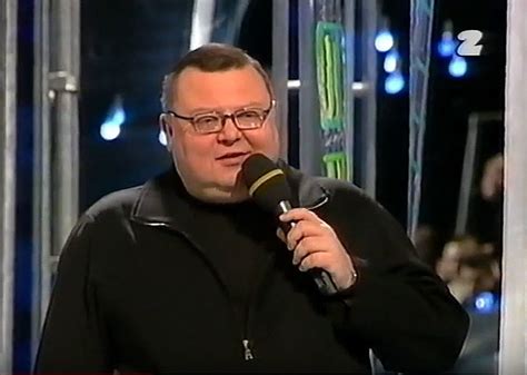 In the program aspiring singers perform covers of smash hit singles by legendary polish recording artist bands which. Szansa na Sukces wraca na antenę TVP! Chcesz zaśpiewać na ...