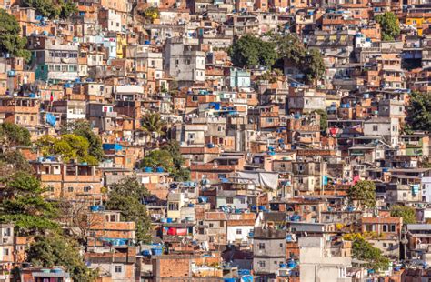 Favelas No Rio E Em São Paulo São Mapeadas Com Tecnologias Associadas Ao Bim Sinaenco
