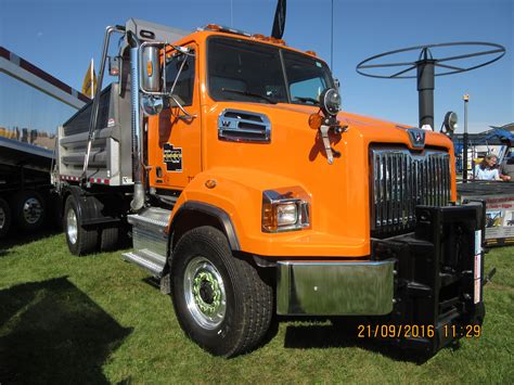 Orange Western Star 4700sb Heavy Equipment Westerns Trucks Orange