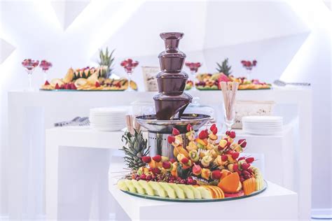 Chocolate Fountain Dipper Ideas That Are Stunningly Steal Worthy
