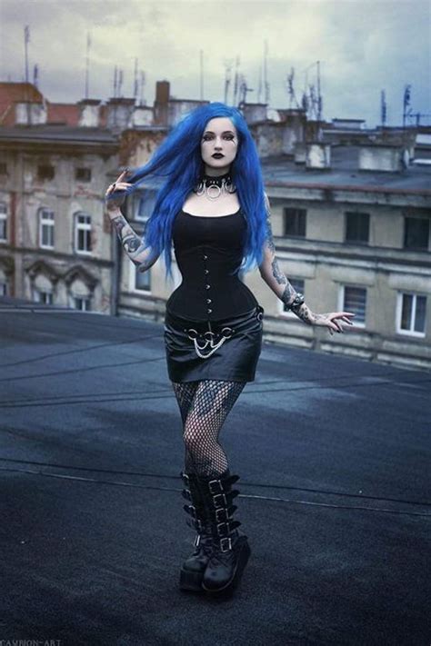 Pin By Vil´s On Blue Astrid Model Gothic Fashion Women Hot Goth Girls Goth Women