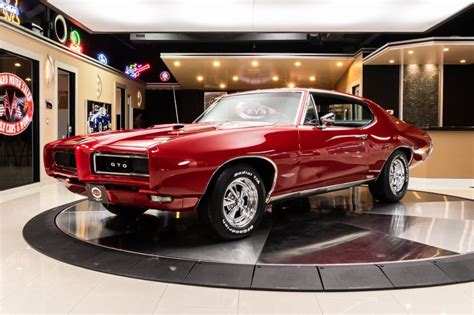 Pin By John Perry On Classic Muscle Cars In 2020 1968 Pontiac Gto