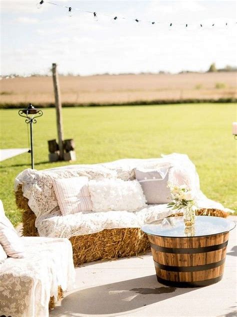 Hay Bale Sofa For Rustic Outdoor Wedding Ideas Weddingdecor