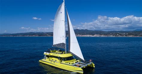 Barcelone Excursion En Catamaran Au Large De Port Vell Getyourguide