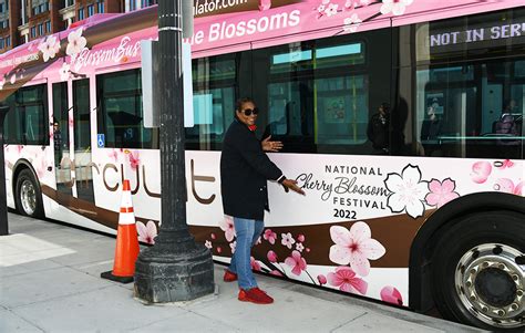 Dc Circulator On Twitter What Do You Do When You Spot The Blossom Bus Take A Photo Tag